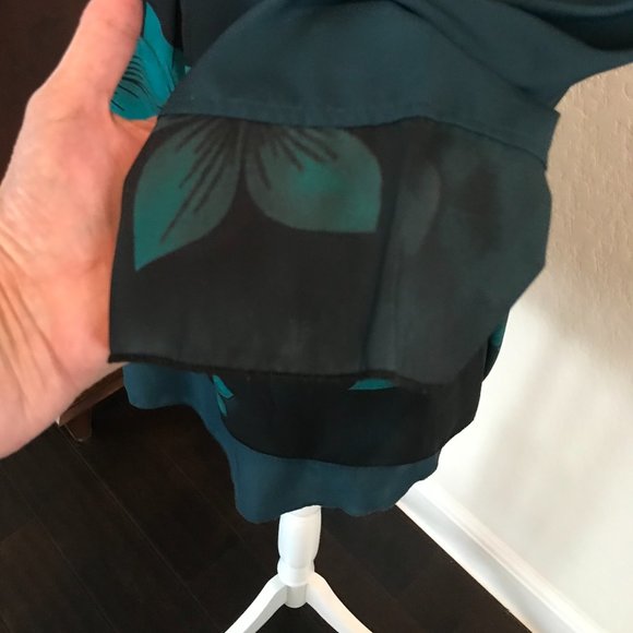 Teal Green Tunic Top with Peplum - M - Picture 7 of 10